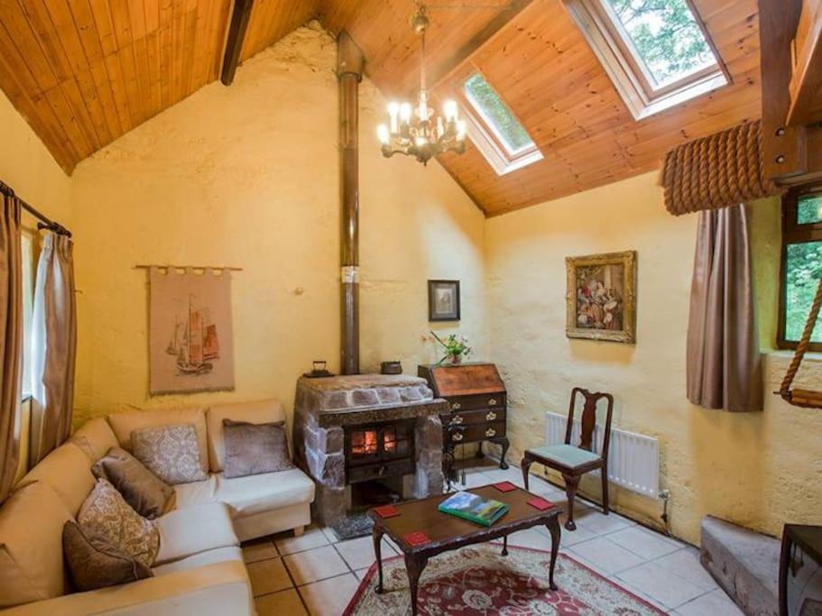 Traditional 18Th Century Converted Stables Wexford Exterior foto